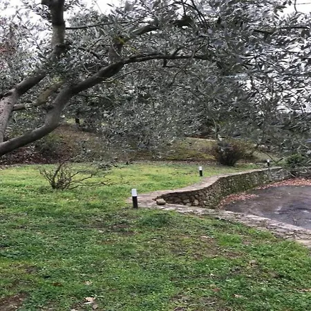 Cozy With Pool Αρέτσο